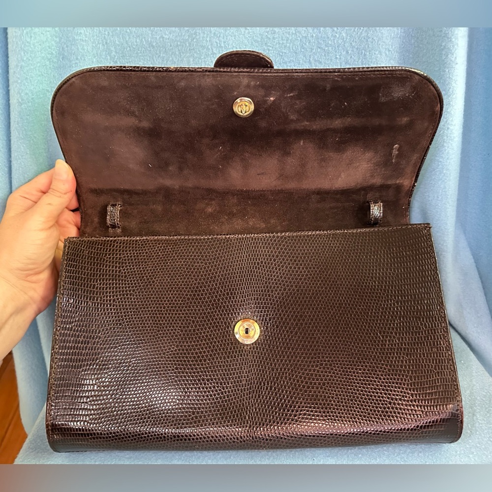 Rare Vintage Gucci Lizard Clutch in Dark Brown - Picture 3 of 13